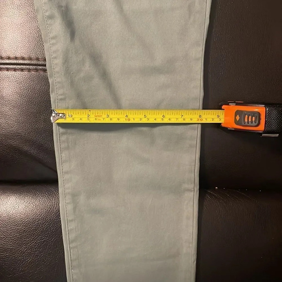 Gloria Vanderbilt Women's Pants Size 16/ Inseam 26"pull on crop length mid-rise. - Picture 11 of 11